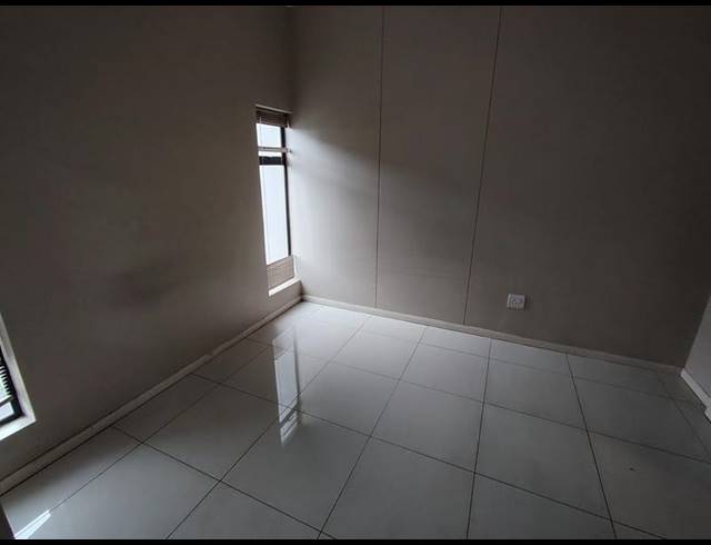 2 BEDROOM APARTMENT FOR SALE IN NEW TOWN CENTRE